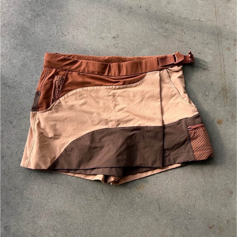 ~SOLD~Outdoor Voices Women's Cargo Shorts in Brown and Tan